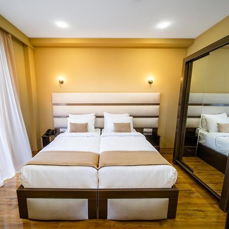 Hotel Residence Plaza Тбілісі Номер фото