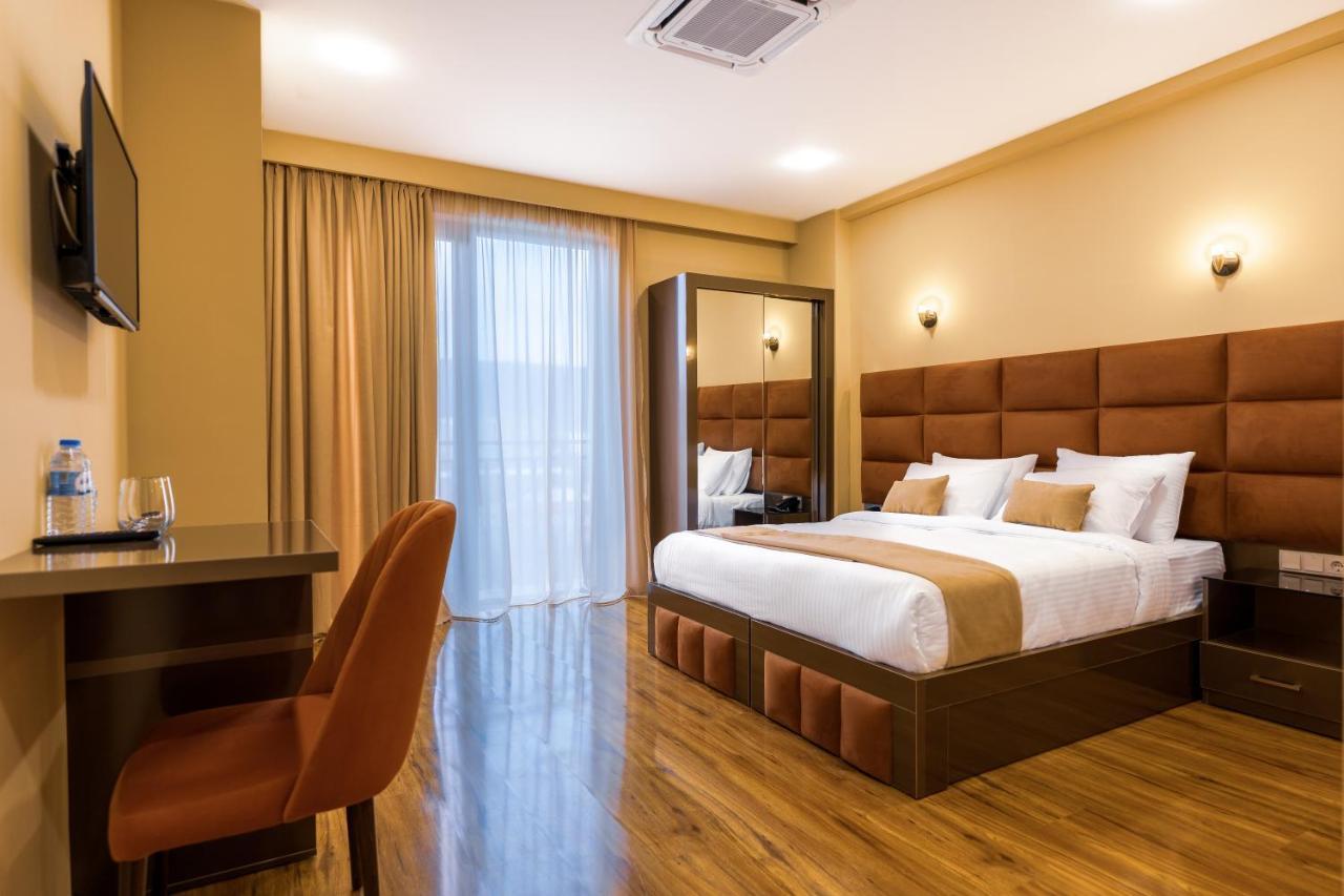 Hotel Residence Plaza Тбілісі Екстер'єр фото
