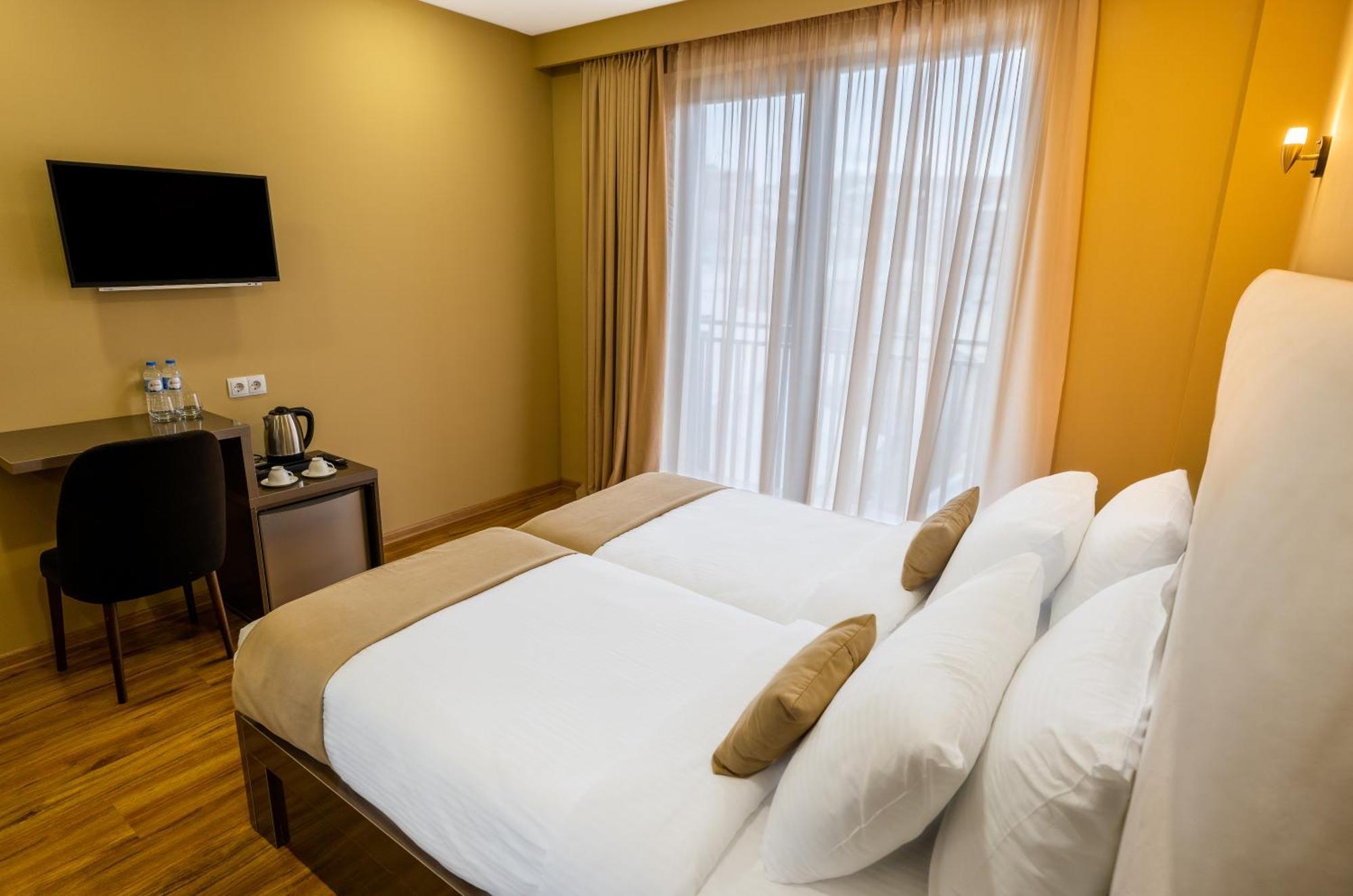 Hotel Residence Plaza Тбілісі Номер фото